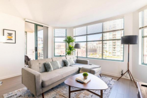 South Beach 2br w heated pool shops dining SFO-1664